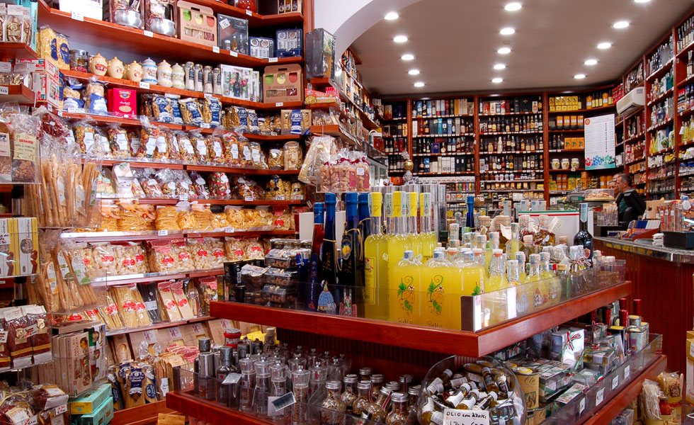 Castroni prodotti enogastronomici dal mondo a Roma Prati, zona Vaticano