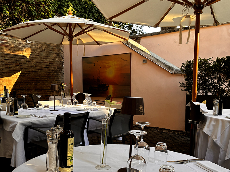 Assunta Madre Ristorante - terrazza esterna